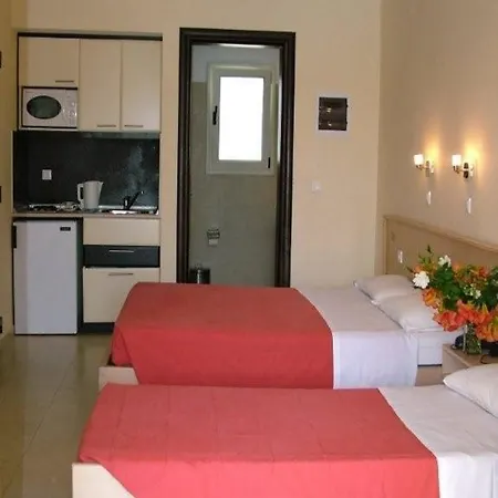 Hotell Kamari *