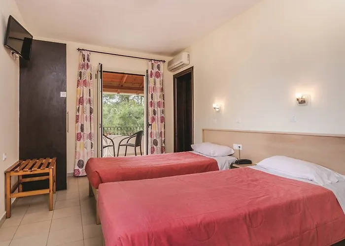 Kamari Acharavi (Corfu)